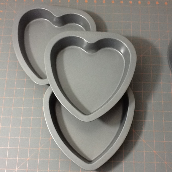 Baker's Secret Other - Baker's Secret Set of 3 Heart Pan 9x9 NWOT